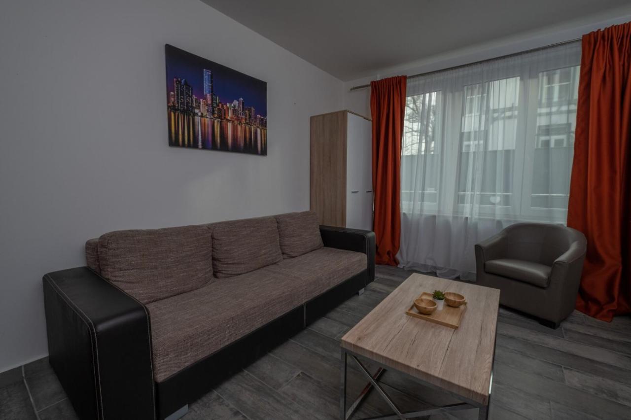 Lido Riviera Sunshine Apartman Балатонлелле Екстер'єр фото